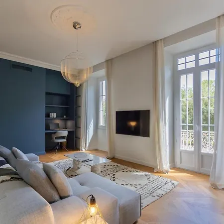 Casalonga - Prestige Prefecture Comfort - By Tgb *