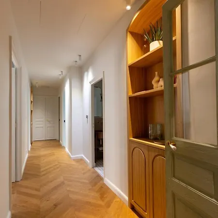 Casalonga - Prestige Prefecture Comfort - By Tgb