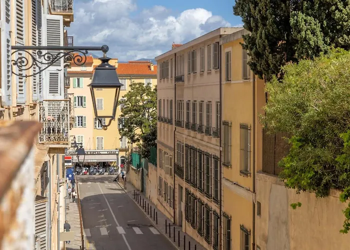 Casalonga - Prestige Prefecture Comfort - By Tgb *